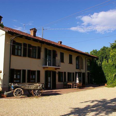 Cascina Caldera Casa de hóspedes Cantarana Exterior foto