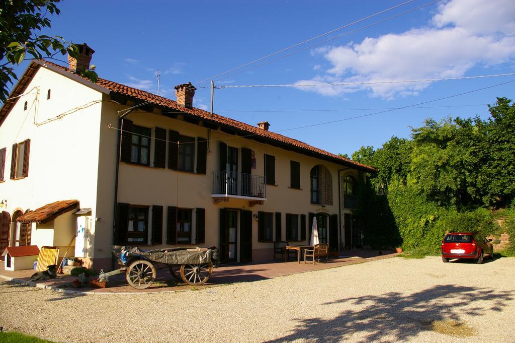 Cascina Caldera Casa de hóspedes Cantarana Exterior foto