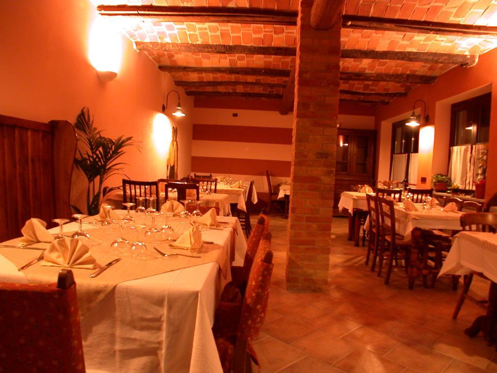 Cascina Caldera Casa de hóspedes Cantarana Exterior foto