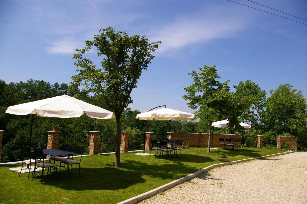Cascina Caldera Casa de hóspedes Cantarana Exterior foto